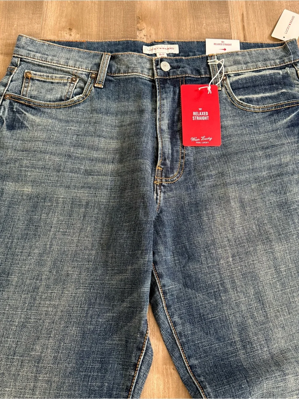 NEW Lucky Brand Relaxed Straight Jeans Denim 36 x 32 181 Comfort Stretch Vintage